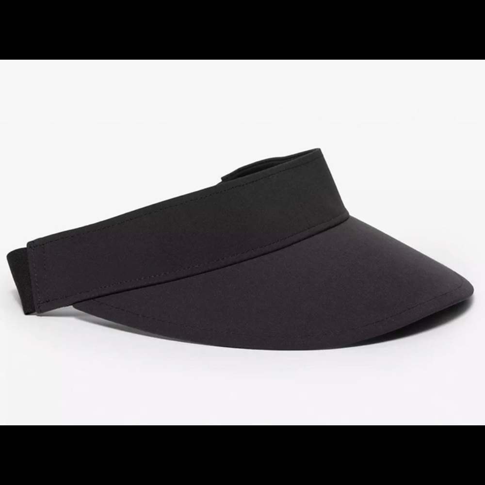NWT Lululemon Visor in Black